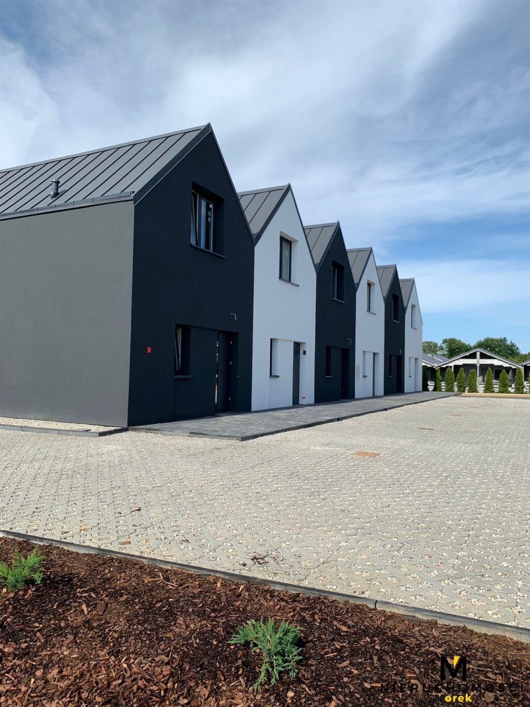 Domki nad morzem z parkingiem