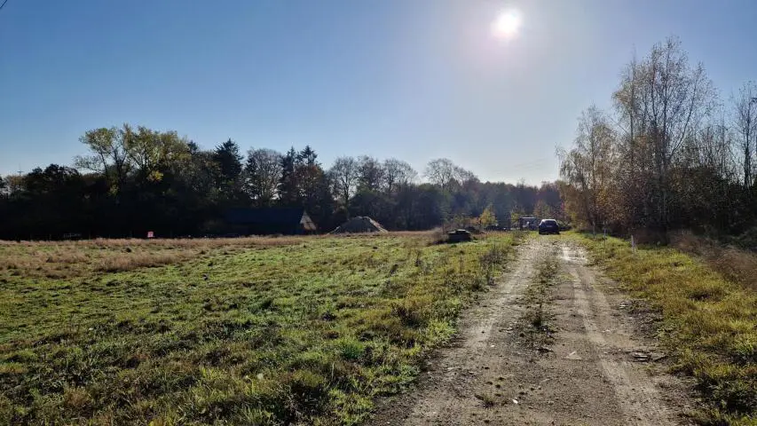 Działka na sprzedaż