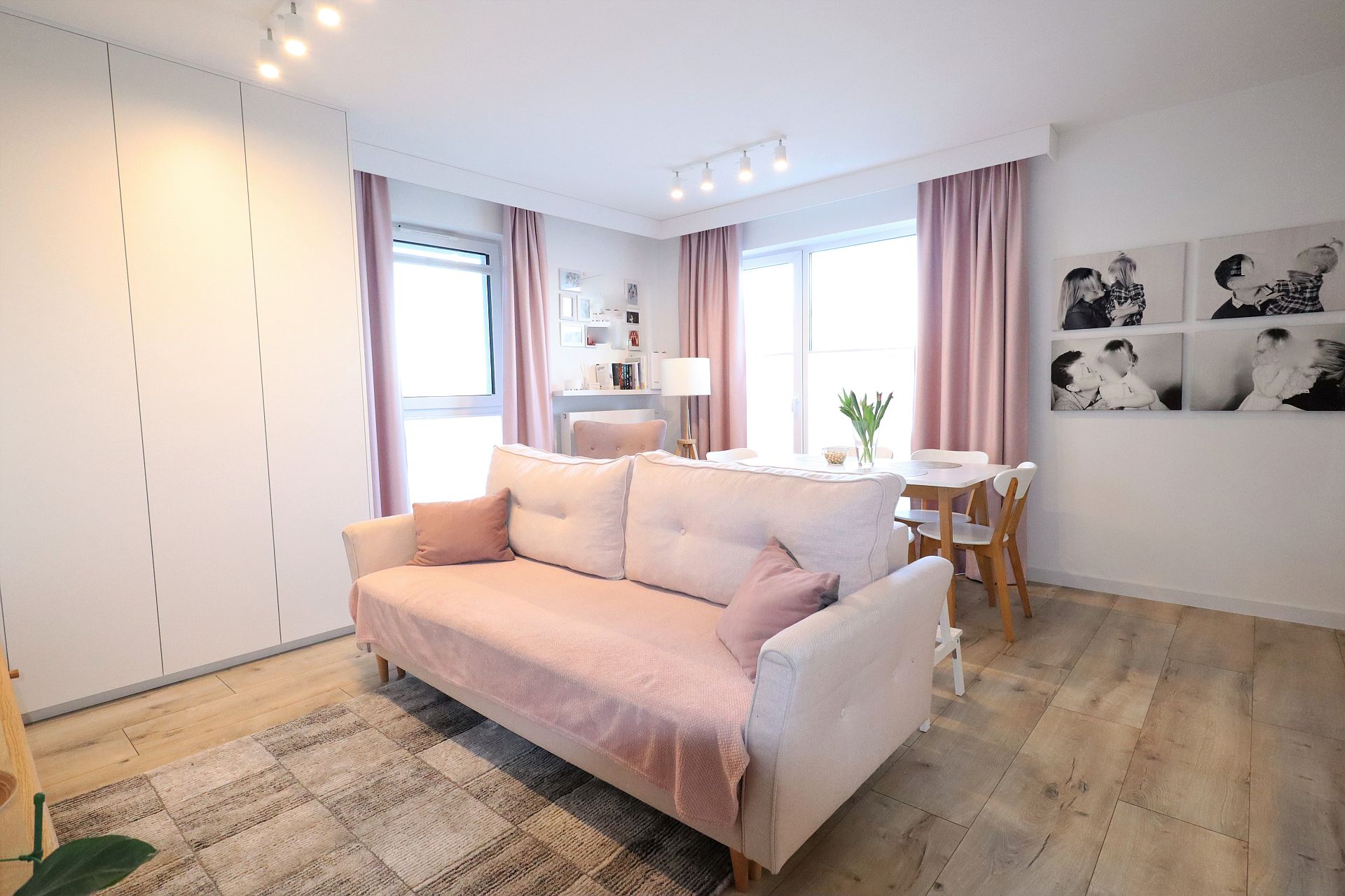 Urokliwe mieszkanie, świetna lokalizacja, 3 pokoje, Kołobrzeg ul. Bałtycka