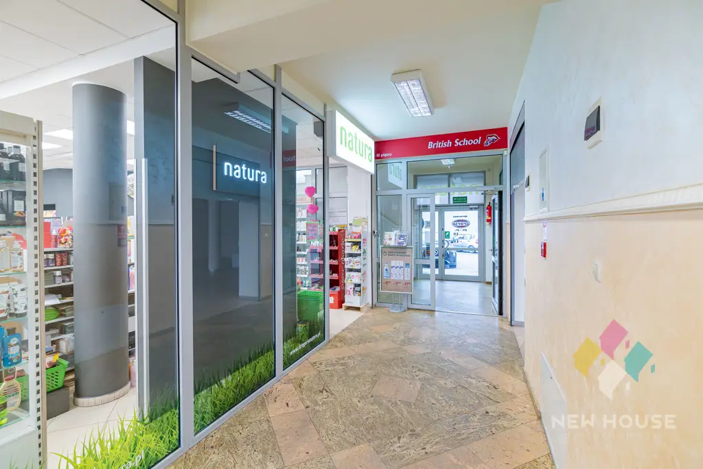 Lokal 137 m2 parter, witryna, Centrum miasta