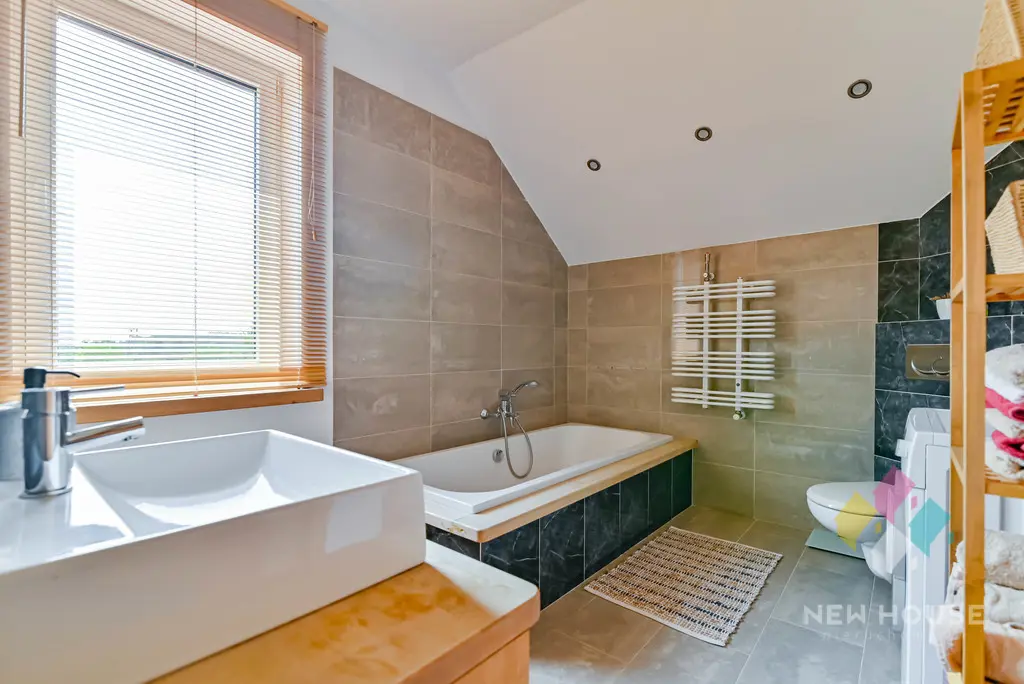 Mrągowo, zadbany dom z tarasem, ogród/sauna/balia