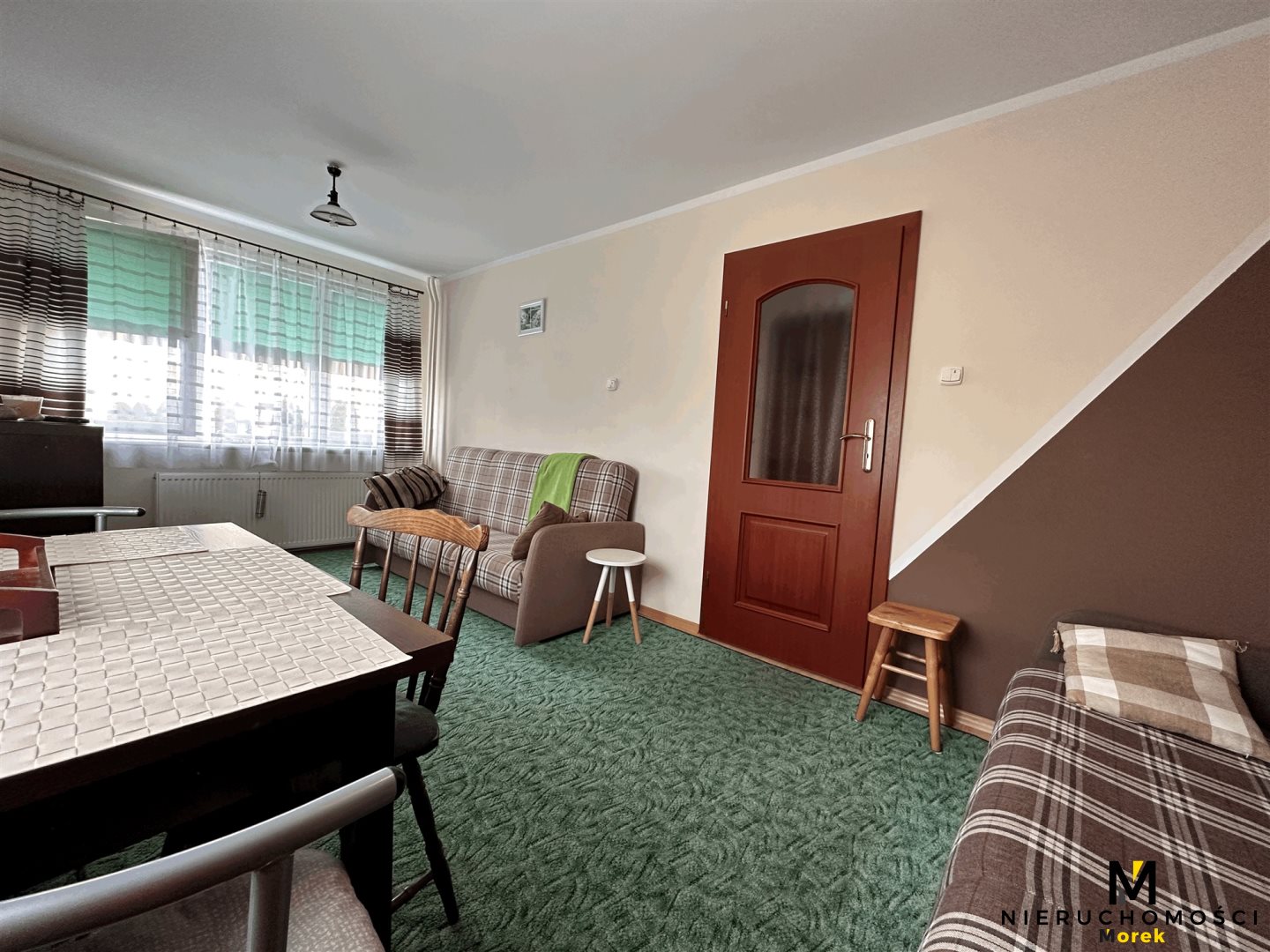 Małe mieszkanie z niskim czynszem.