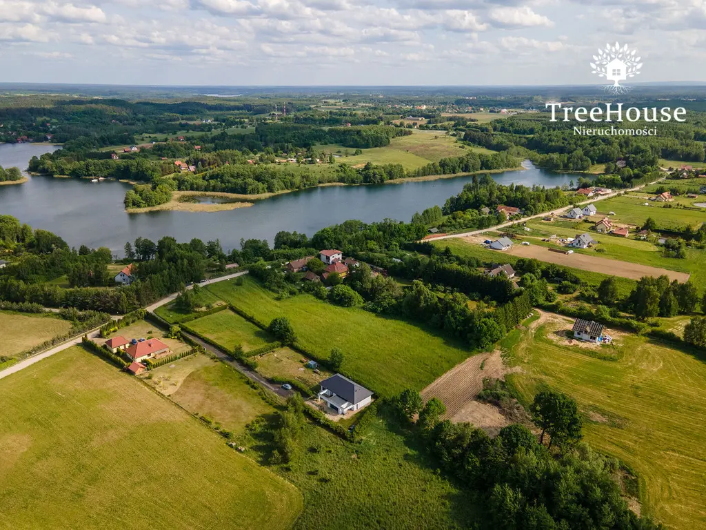 Działka nad Jeziorem Narie