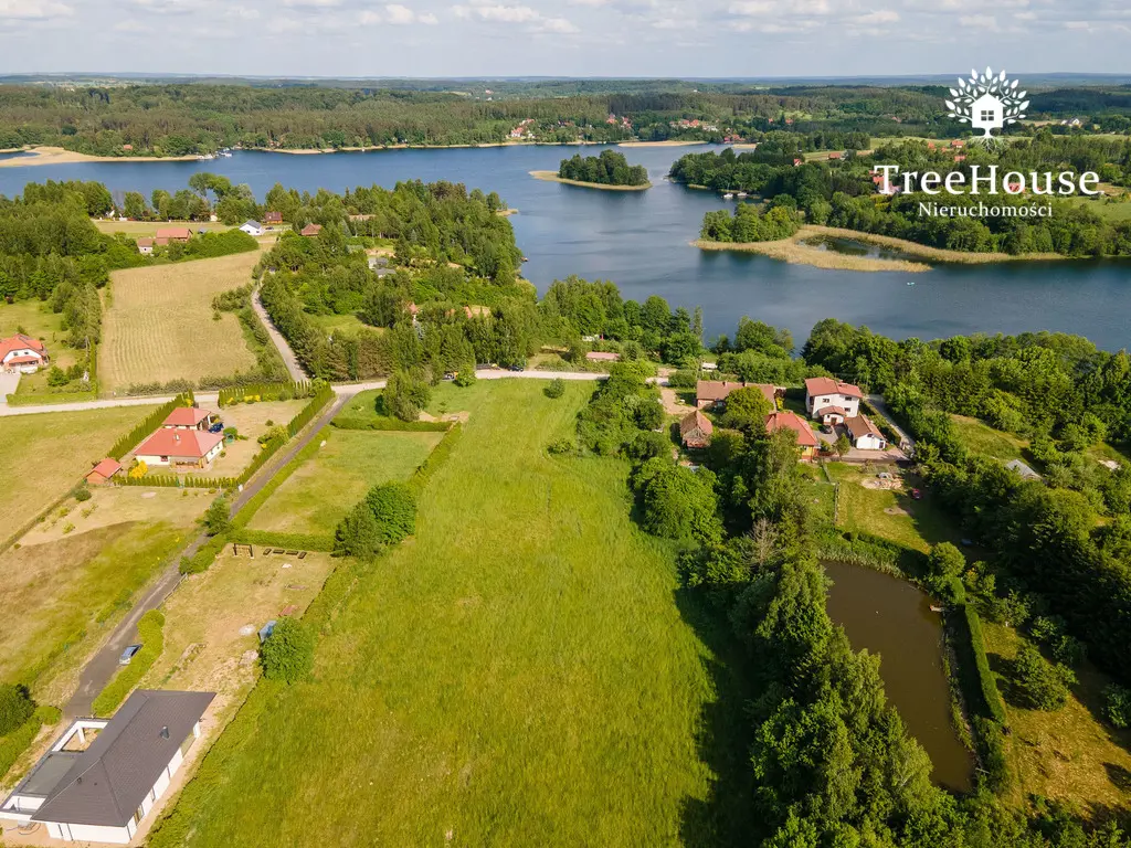 Działka nad Jeziorem Narie