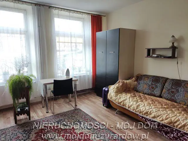 Ciekawa nieruchomość - dwa mieszkania.