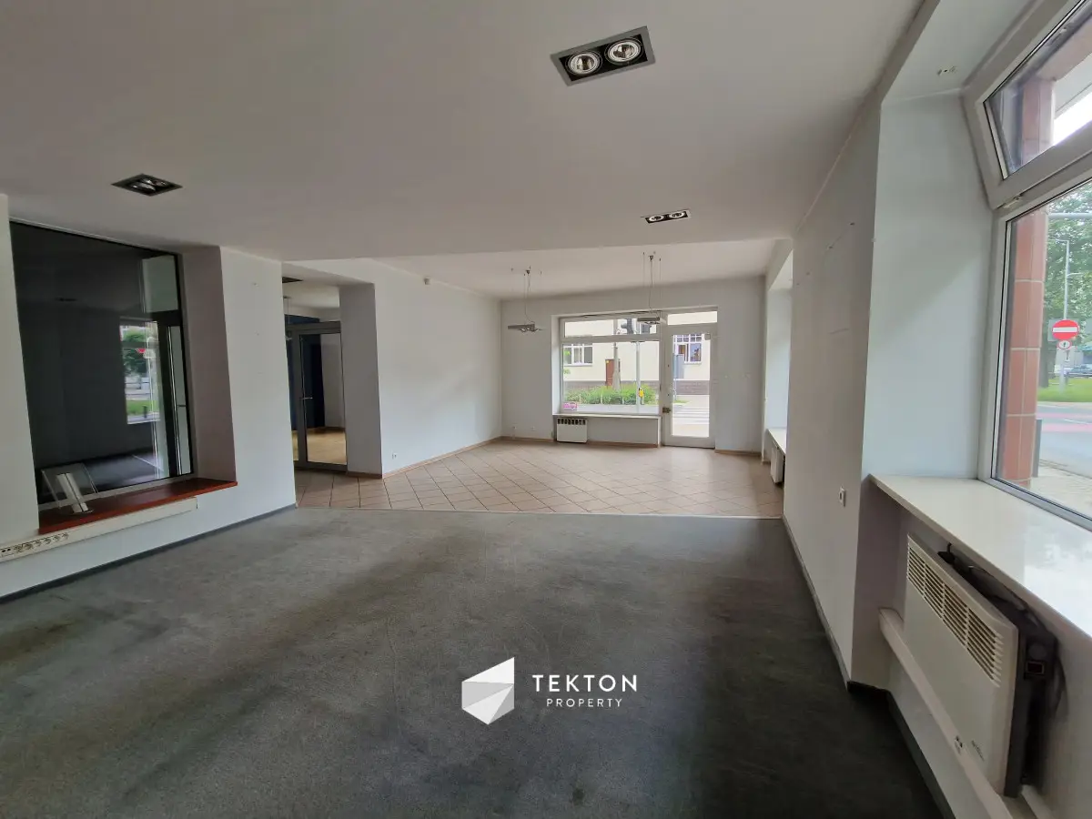 Jasny lokal na Łazarzu