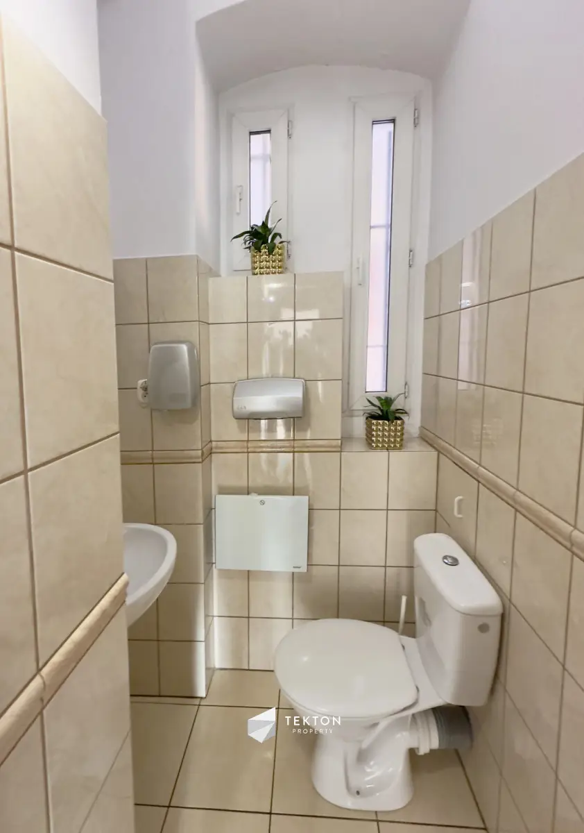 Jasny lokal na Łazarzu