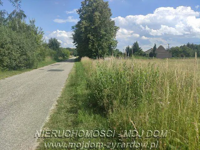 Działki budowlane na obrzeżach Mszczonowa.