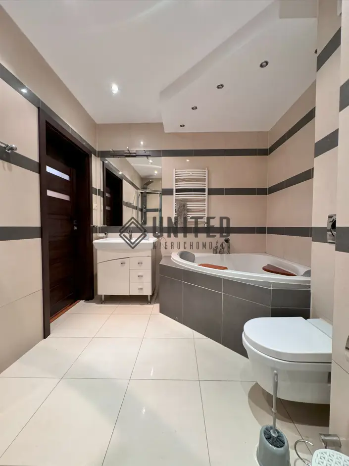 Mieszkanie ul.Rychtalska Piwnica/Balkon/Inwestycja