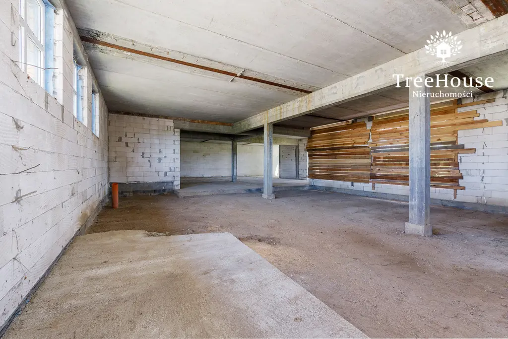 Budynek komercyjny do własnej adaptacji