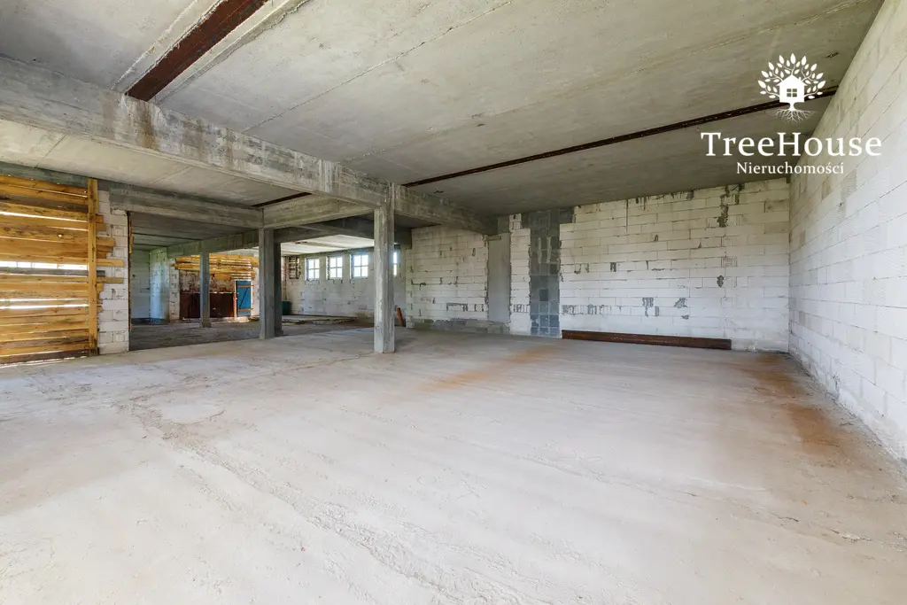 Budynek komercyjny do własnej adaptacji