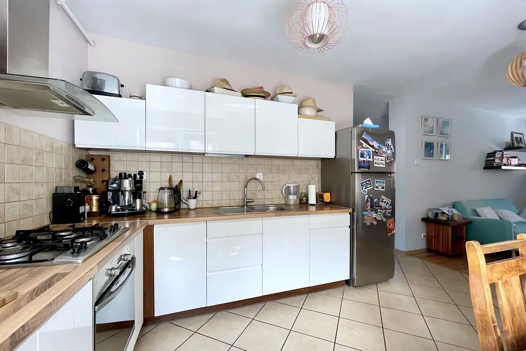 Mieszkanie 3-pokojowe w kamienicy w centrum