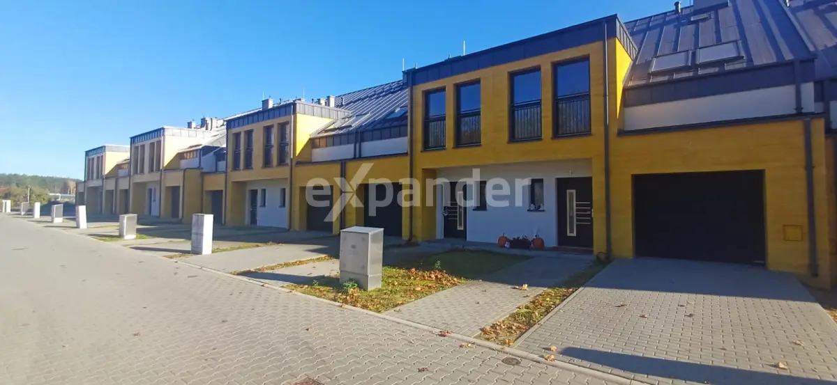 Dom w zabudowie szeregowej Os. Polesie Kunowice