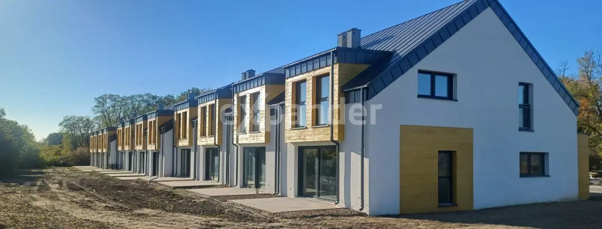 Dom w zabudowie szeregowej Os. Polesie Kunowice