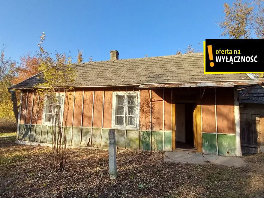 Dom z bala drewnianego na wsi Malkowice