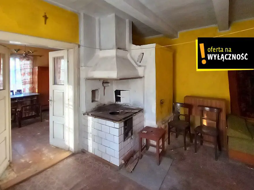 Dom z bala drewnianego na wsi Malkowice