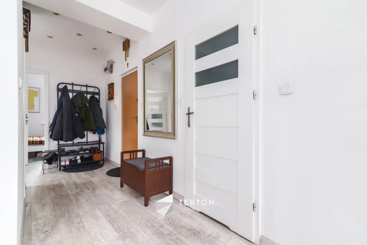 61 m2 z tarasem i ogrodem 41m2 strych po remoncie