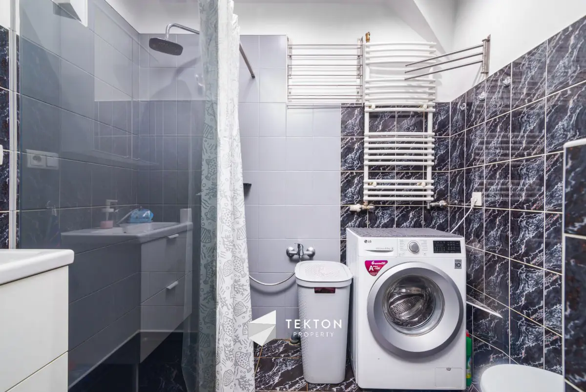 61 m2 z tarasem i ogrodem 41m2 strych po remoncie