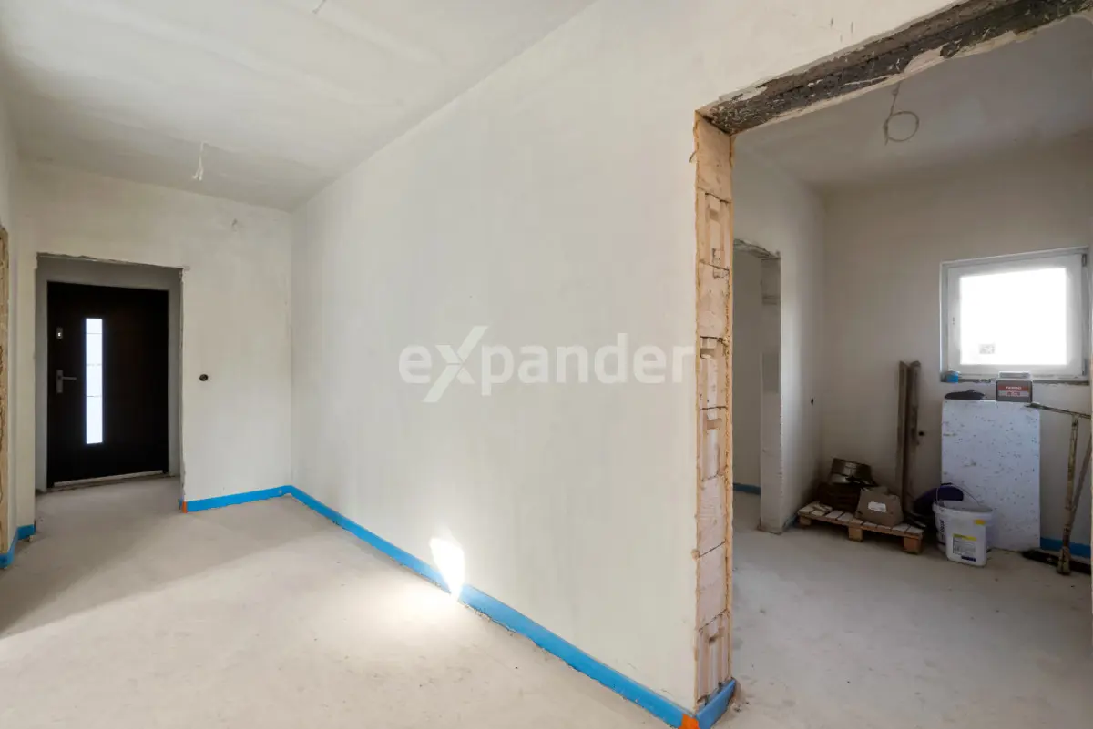 Uroczy dom w cichej okolicy-Bogdaszowice