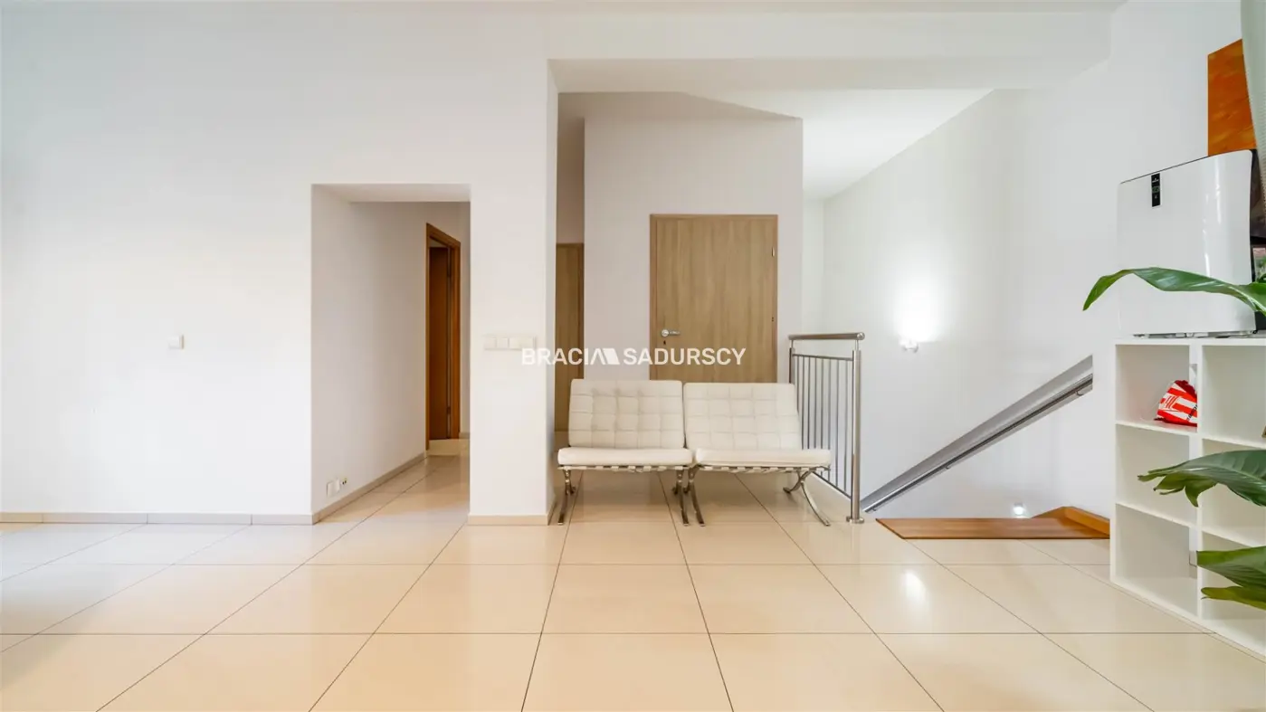 Lokal usługowo-biurowy, Dębniki