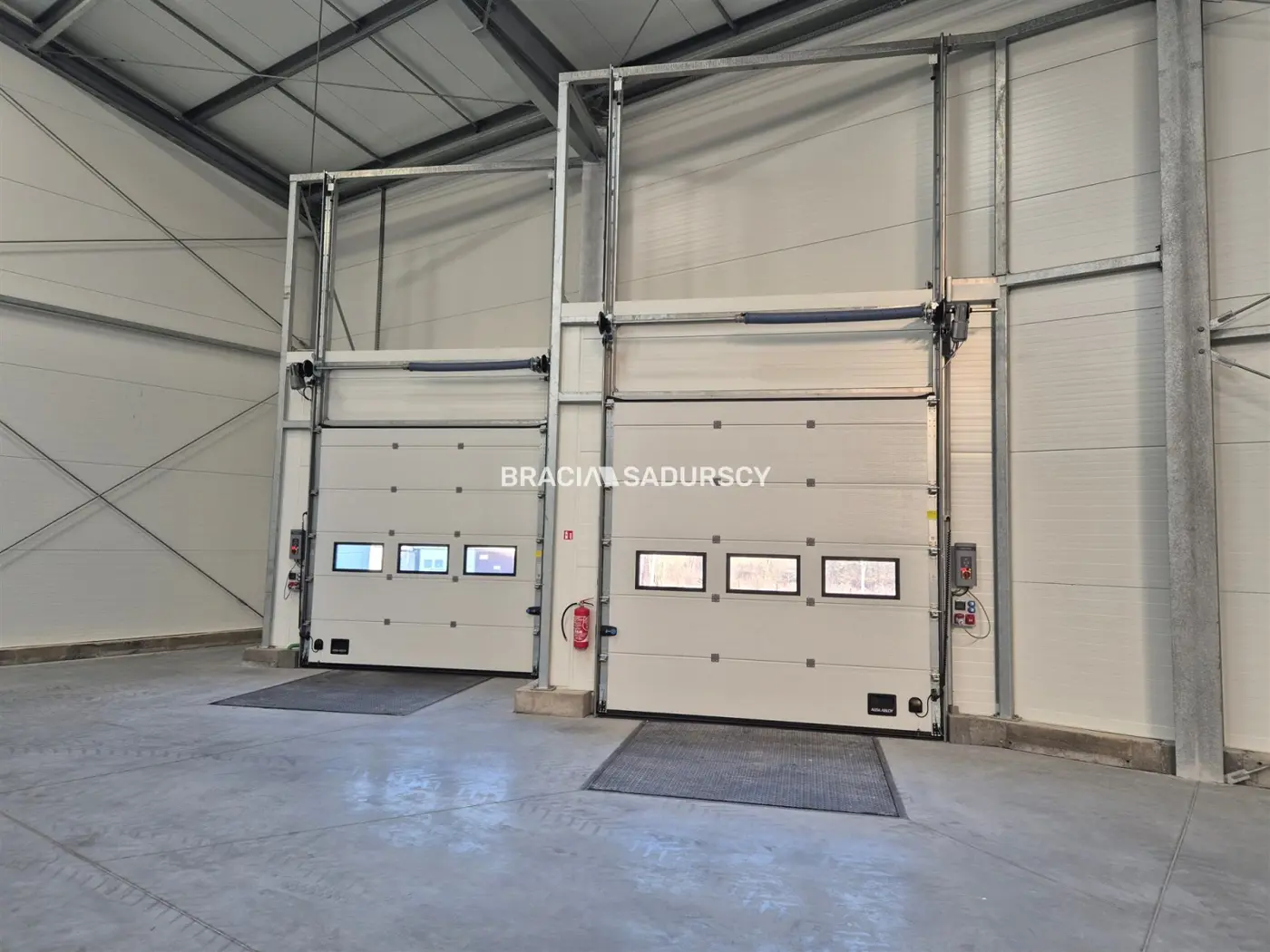 Hala/magazyn koło Skawiny