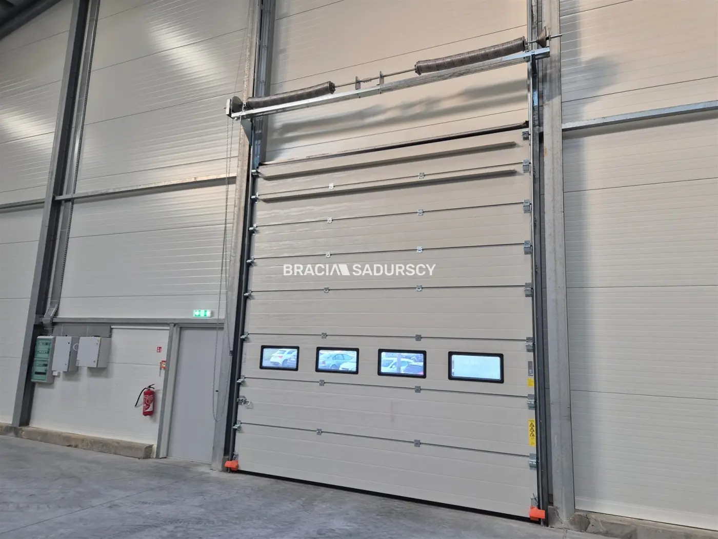 Hala/magazyn koło Skawiny