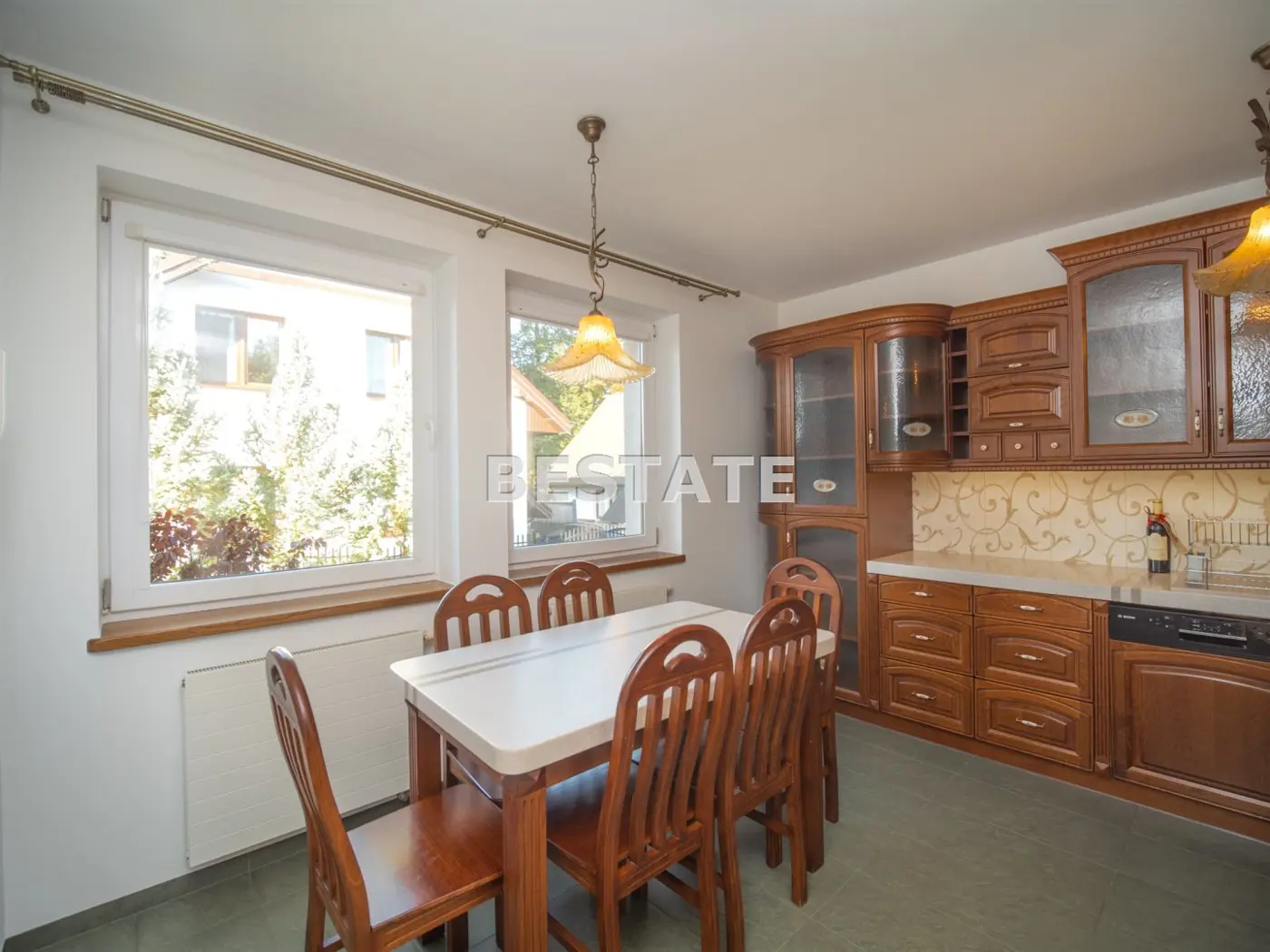 Gorlice, 153 m2, 16 ar