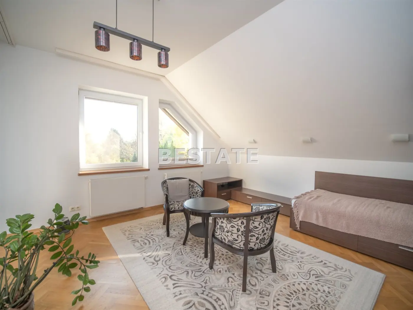 Gorlice, 153 m2, 16 ar