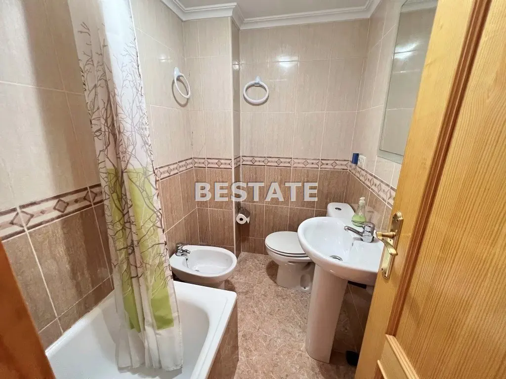 Apartament 70 m2 w Guardamar , Hiszpania
