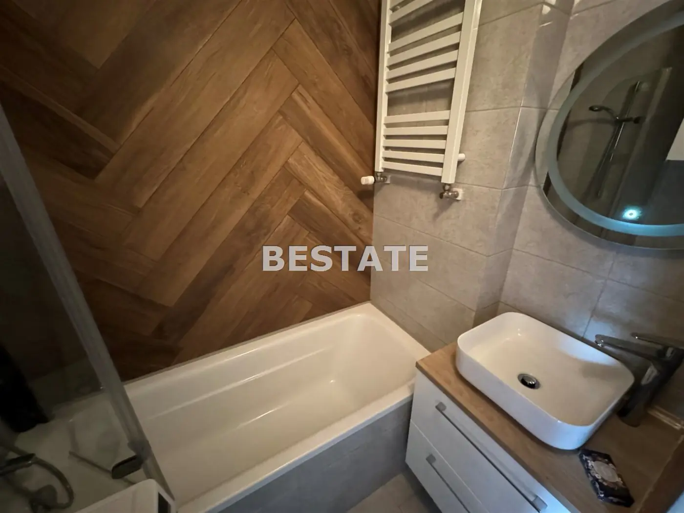 M3 do zamieszkania, 1 piętro, Zakrzów