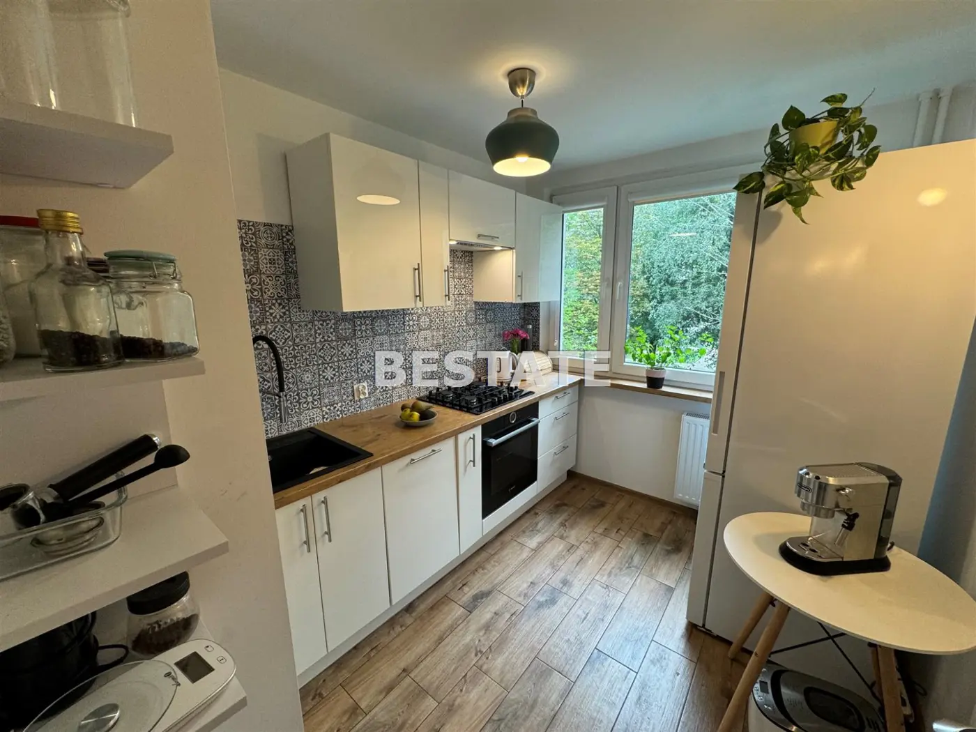 M3 do zamieszkania, 1 piętro, Zakrzów