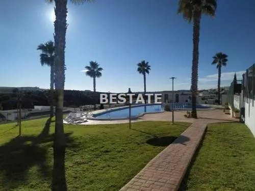 Bungalow 64 m.kw, obrzeża Alicante