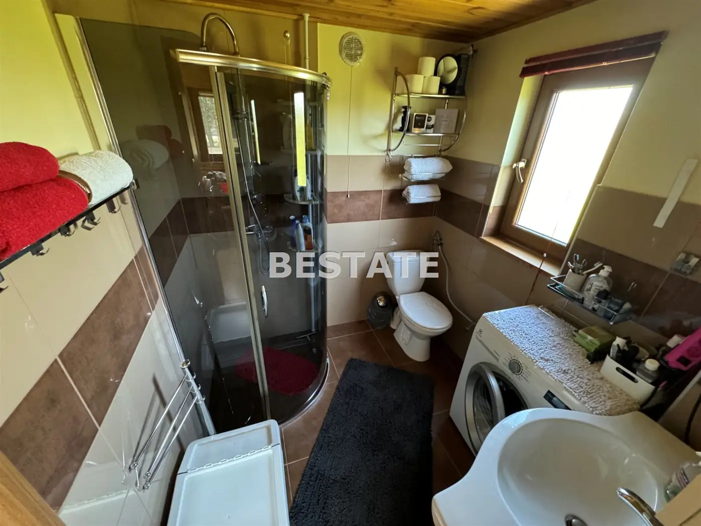 Obrzeża Lubszy. Domek ze stawem w zaciszu zieleni.