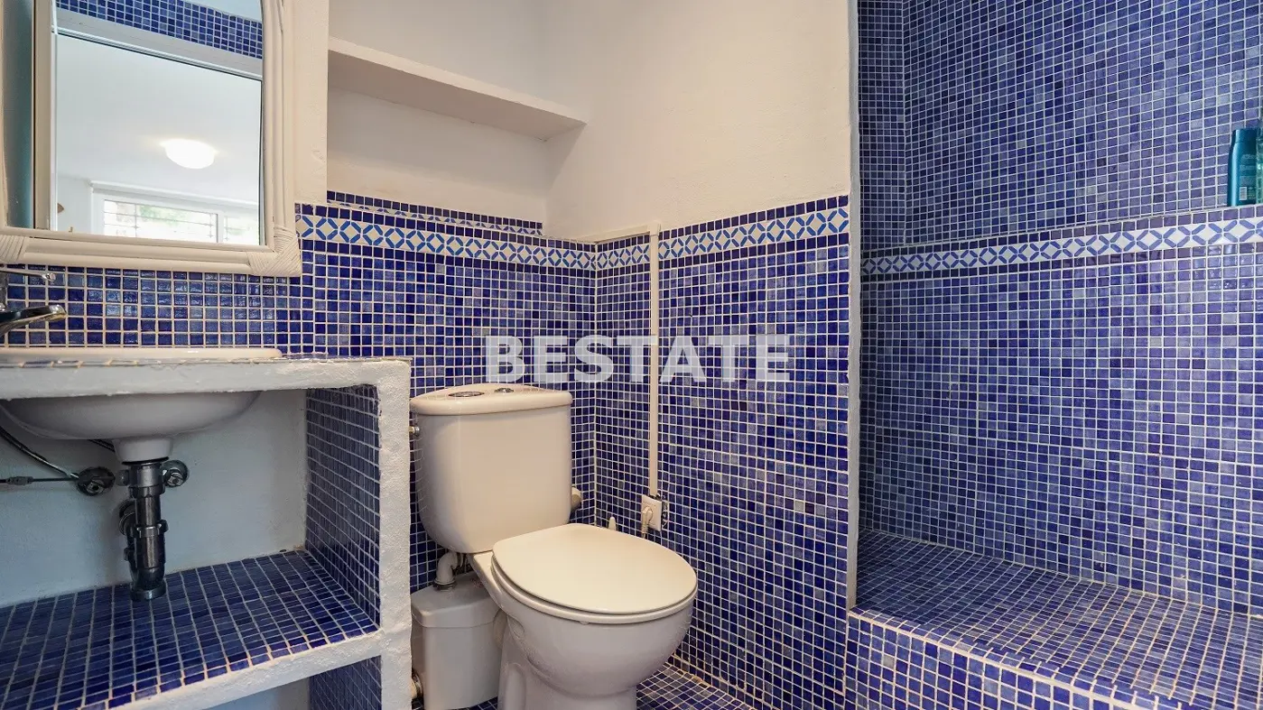 Mały domek z basenem, Alicante, Hiszpania