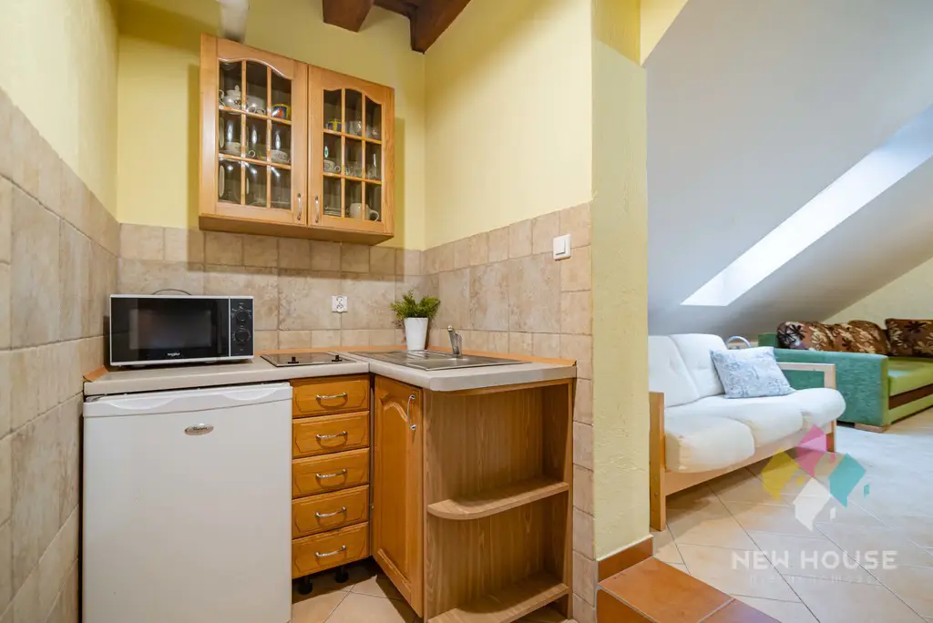 Kołatek, apartament nad jez. Pluszne