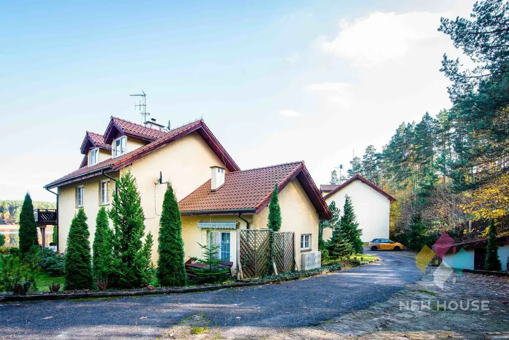Kołatek, apartament nad jez. Pluszne
