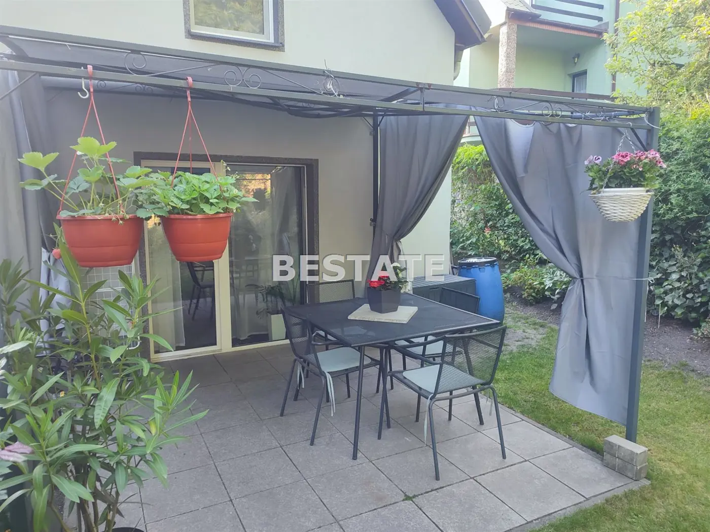 Wolnostojący, wyremontowany dom w centrum Obornik