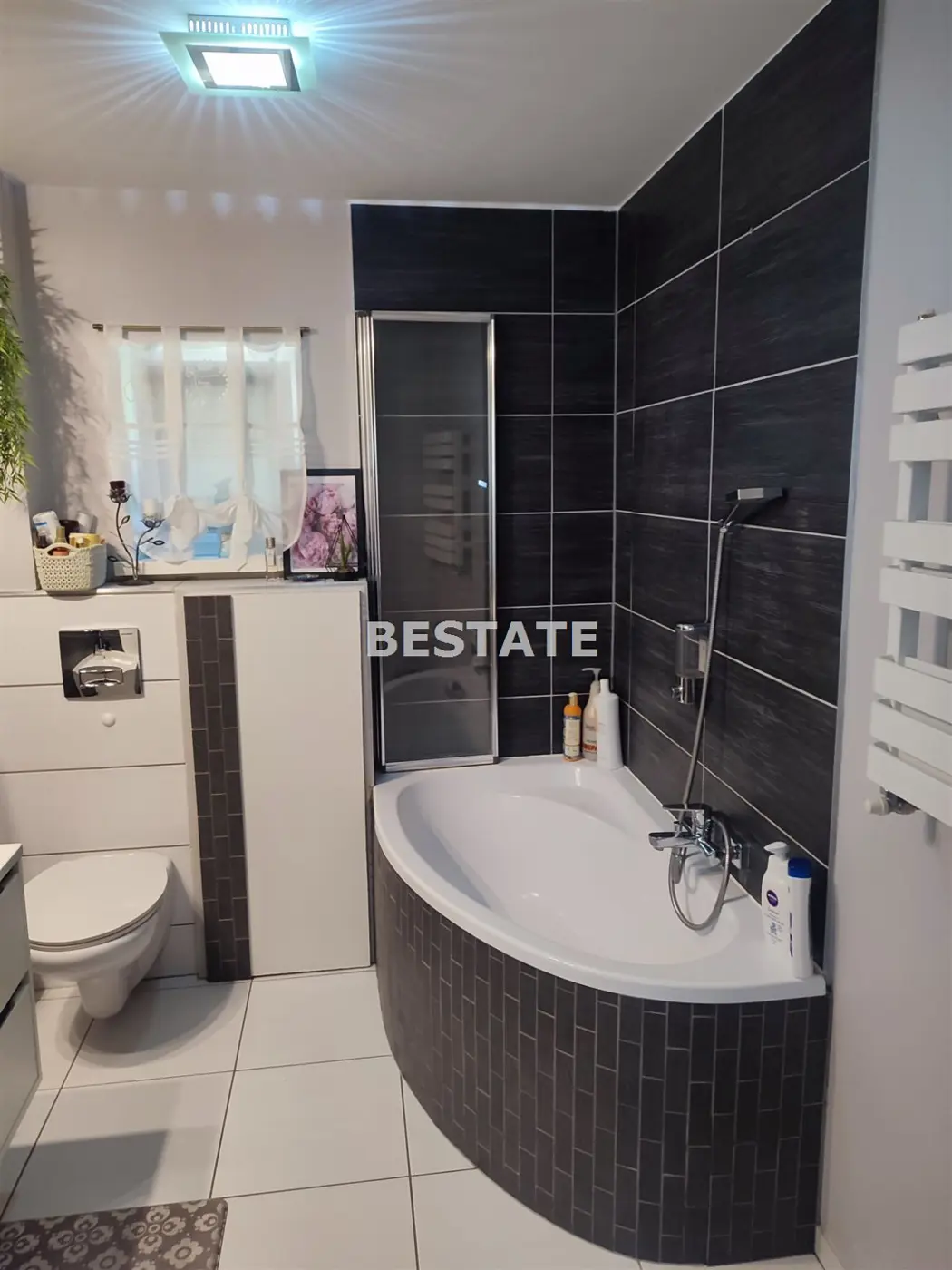 Wolnostojący, wyremontowany dom w centrum Obornik