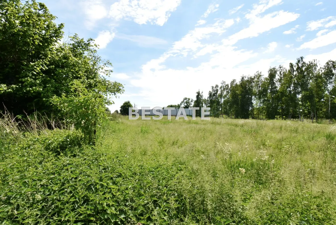 Pod zabudowę bliźniaczą lub szeregową.