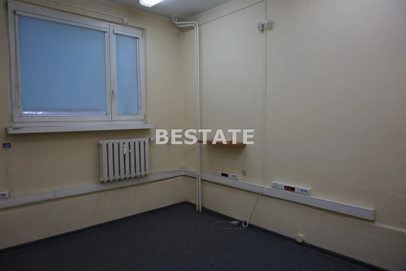 8 kawalerek w bloku mieszkalnym, Bugaj