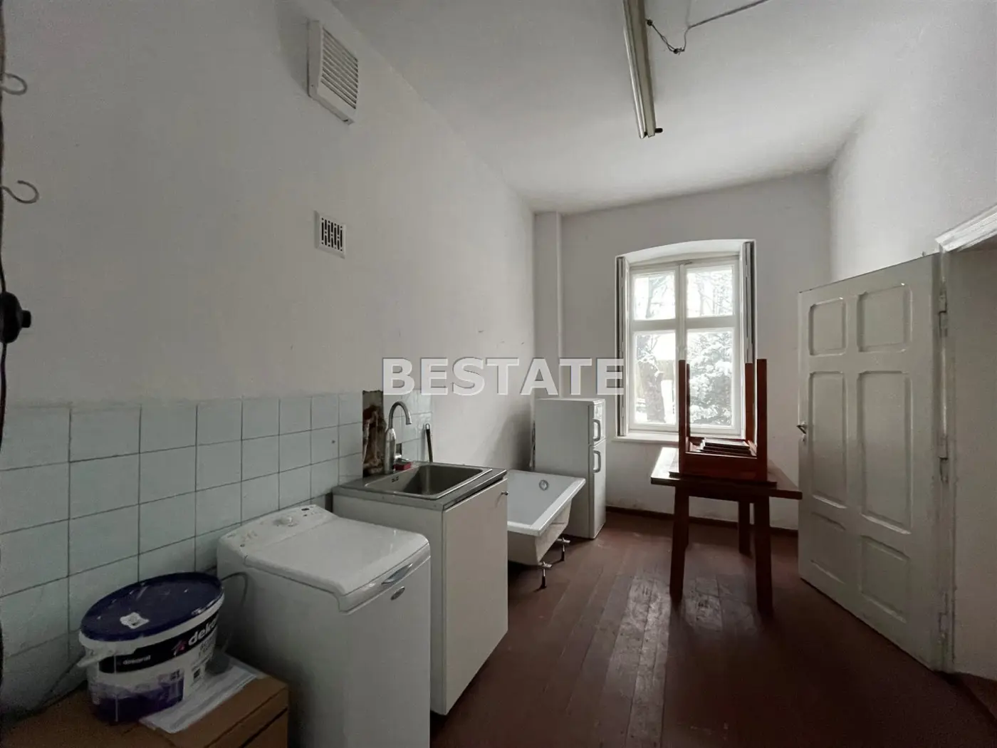 Bezczynszowa kawalerka z potencjałem w Centrum