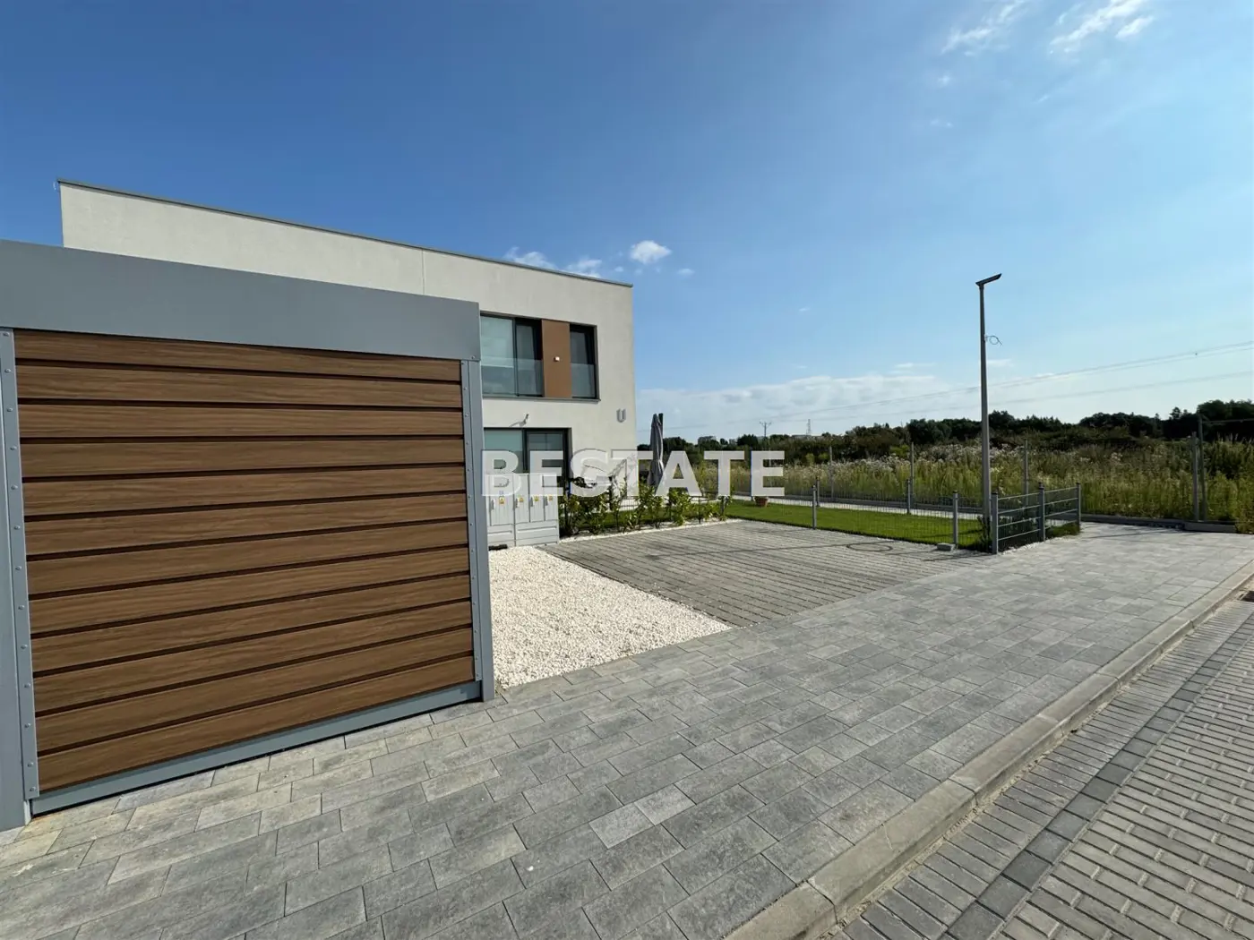 Dwupoziomowy, energooszczędny apartament