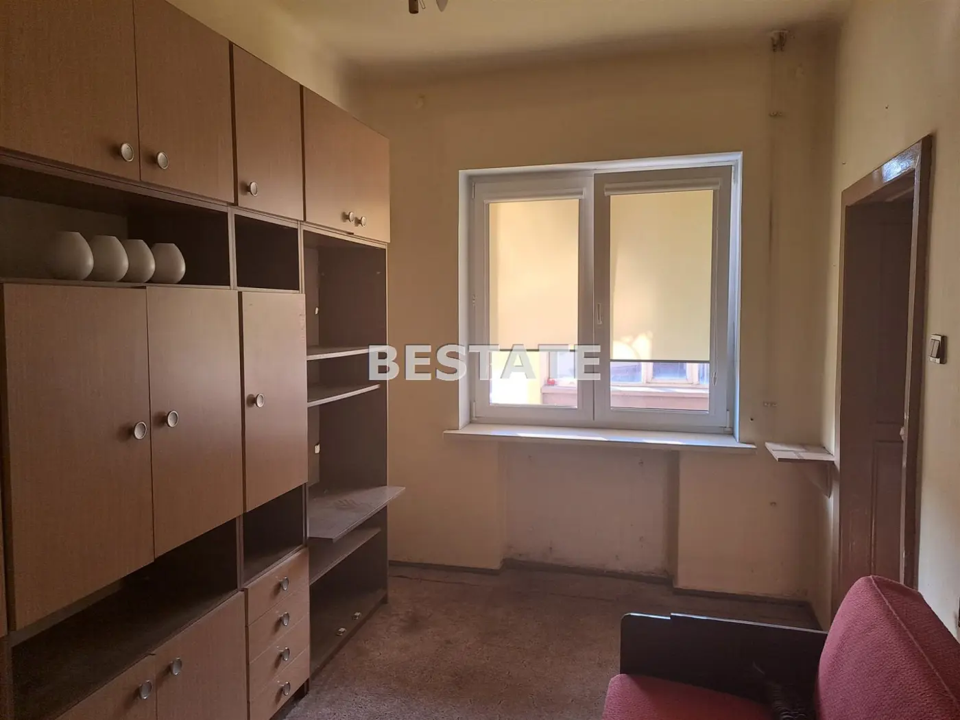 Bezczynszowe M-4 z ogrodem, miejscem postojowym