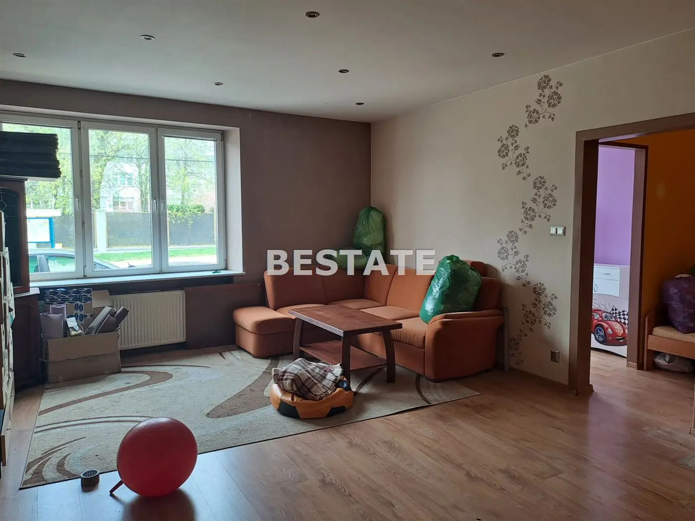 1/2 domu budynki gosp. działka