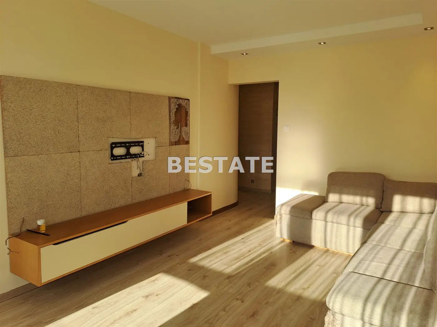 3 pokojowe mieszkanie na Bugaju, stan dobry