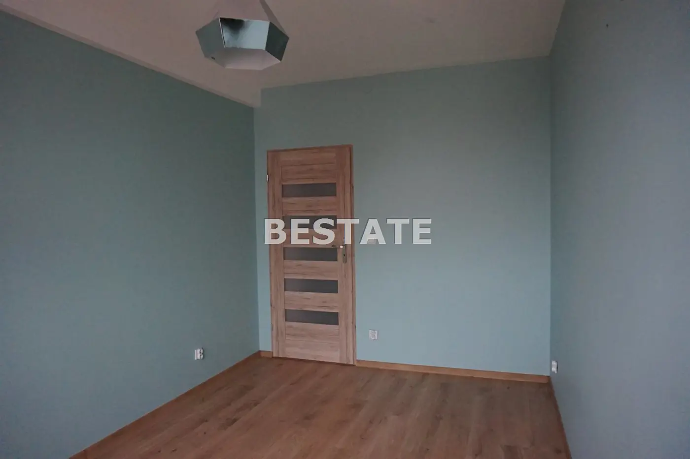 Mieszkanie 3-pokojowe, teren zamknięty, winda