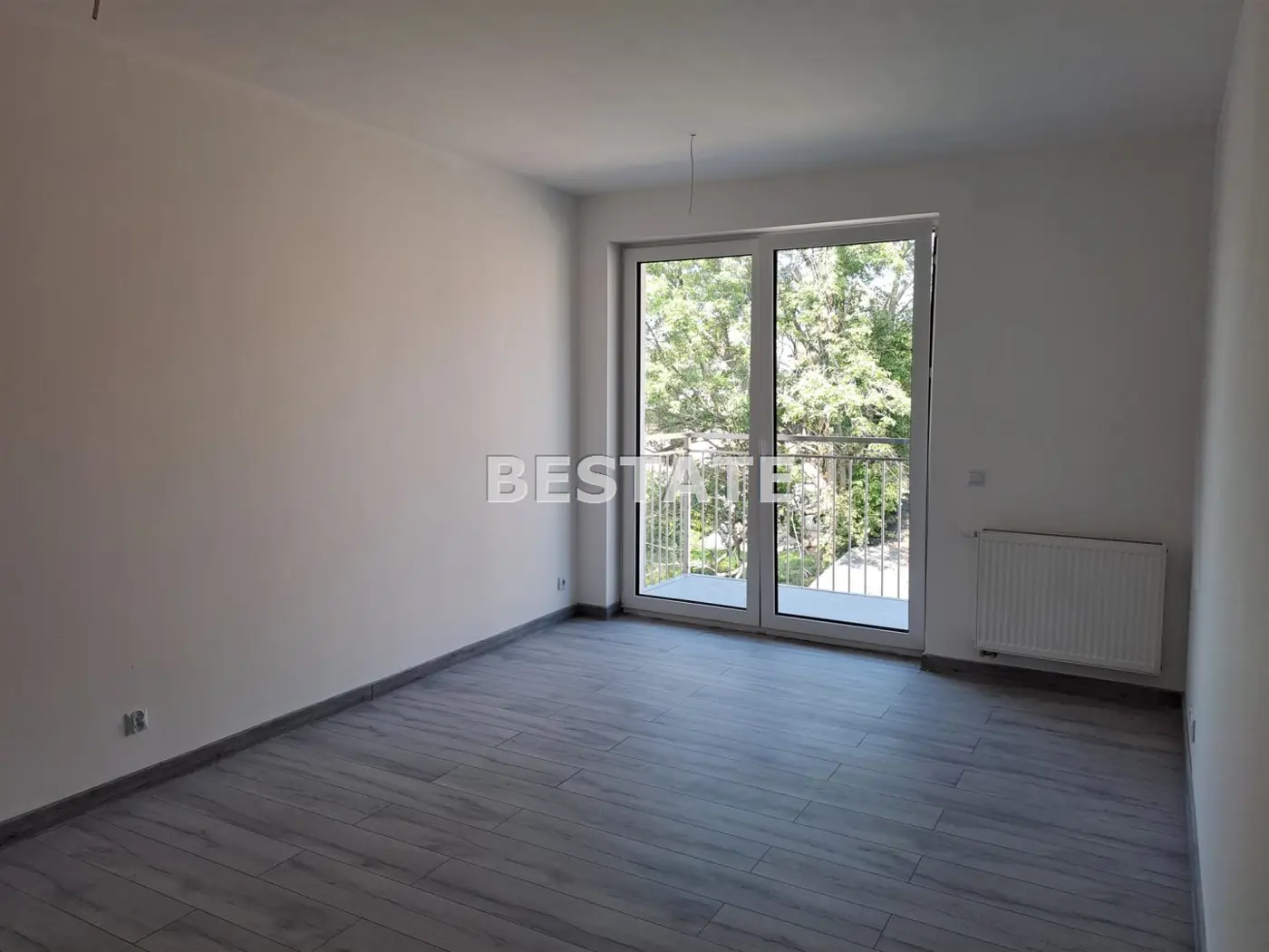 Apartament, 2 pokoje, winda, miejsce postojowe