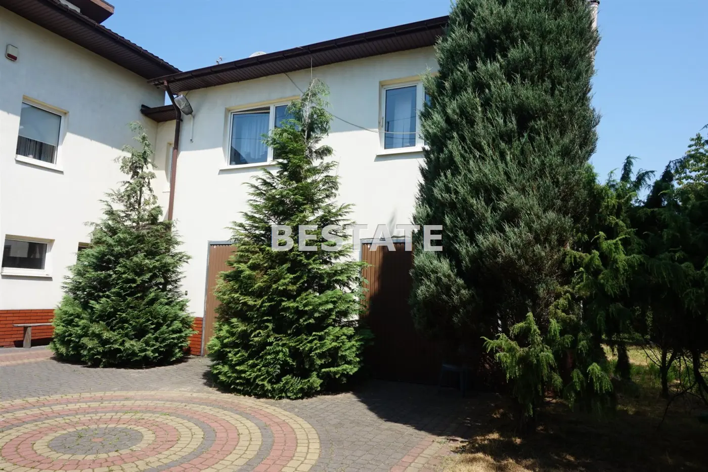 Budynek mieszkalny i produkcyjny, 640 m.kw