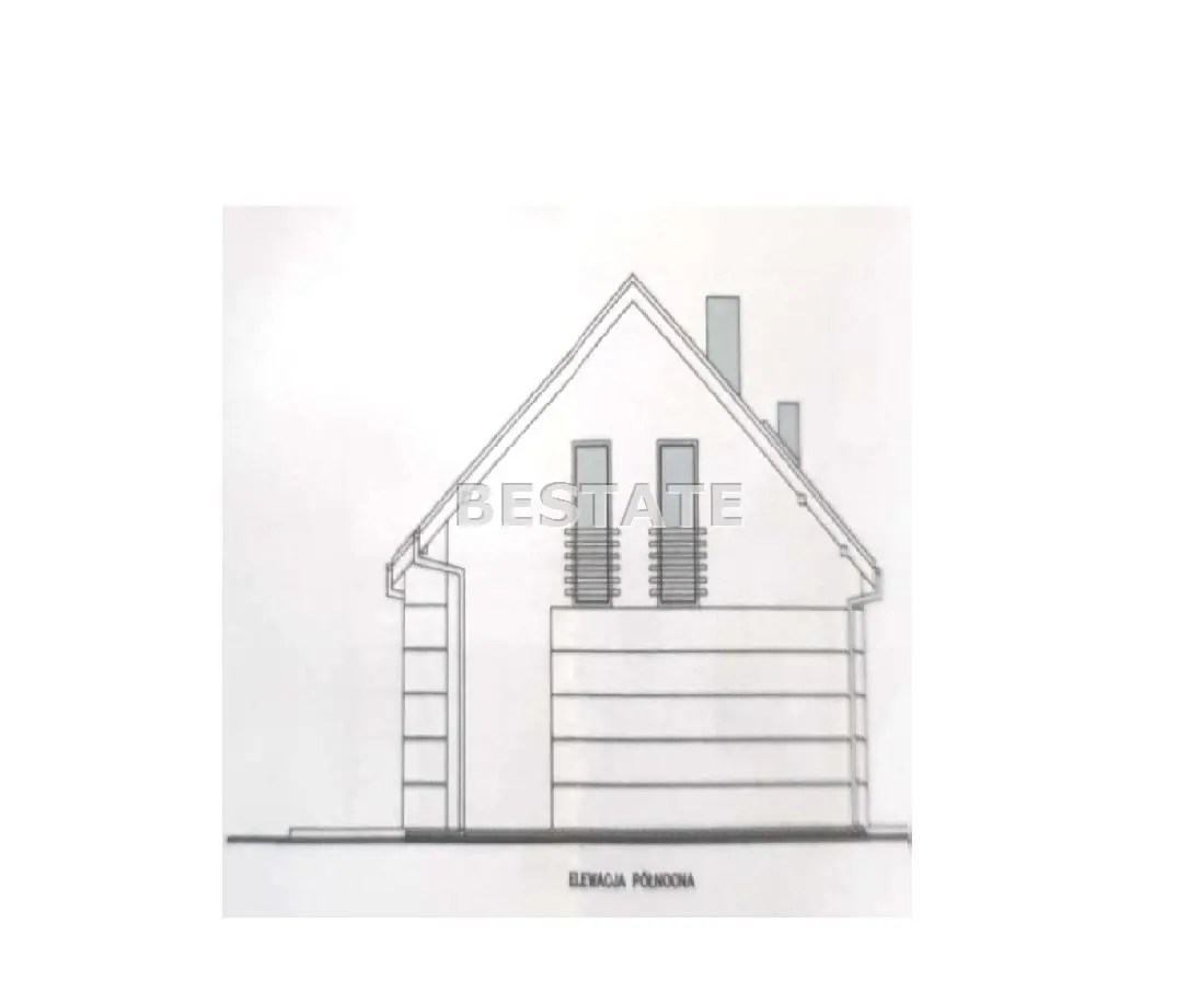 Dom w stanie surowym zamknietym w zielonej okolicy