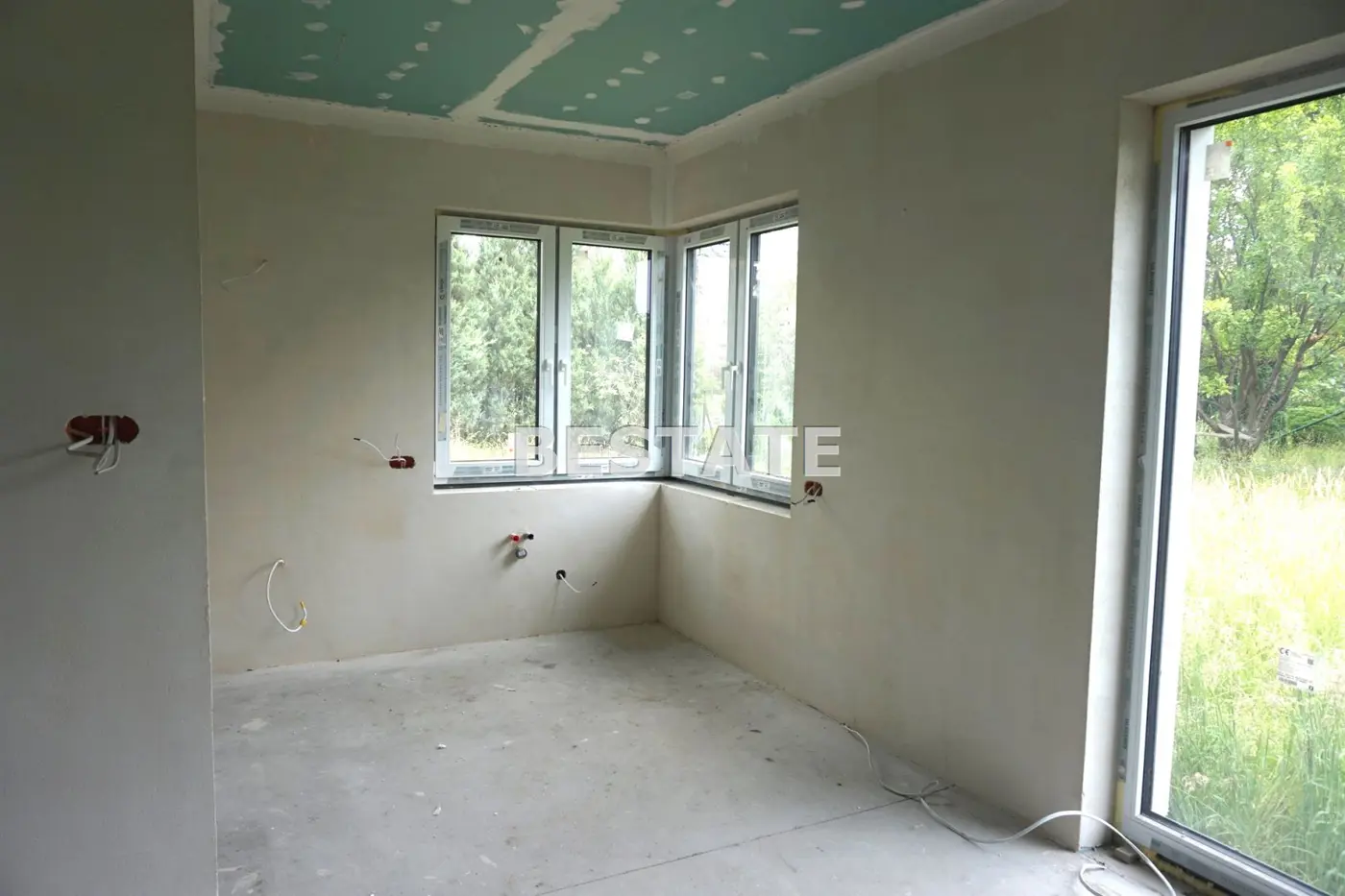 Funkcjonalny, parterowy dom , st. deweloperski